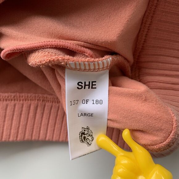 NWT Darc Sport Womens Limited “HER STRENGTH WELLNESS BRA” Cloud Pink Size L - Picture 5 of 10